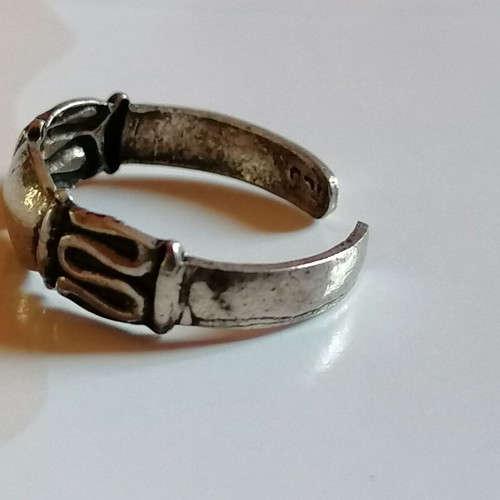 925 Silver Boho Toe Ring new with embossed design