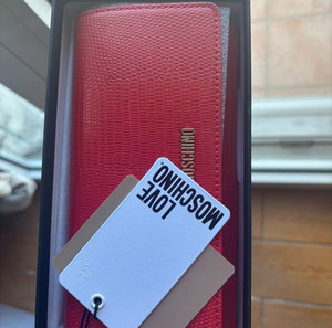Love Moschino ново портмоне