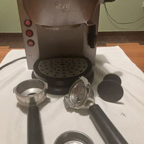 Izzy La Crema espresso coffee maker used