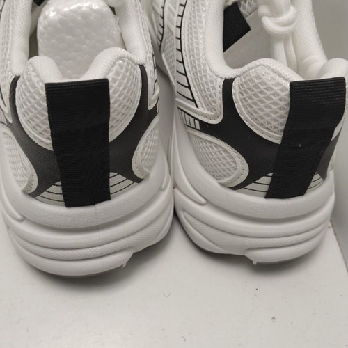 Men's sport shoes size 43, black and white