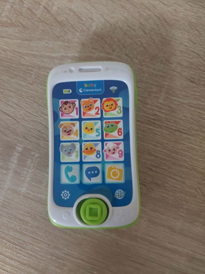 Clementoni Baby My First Smartphone like new