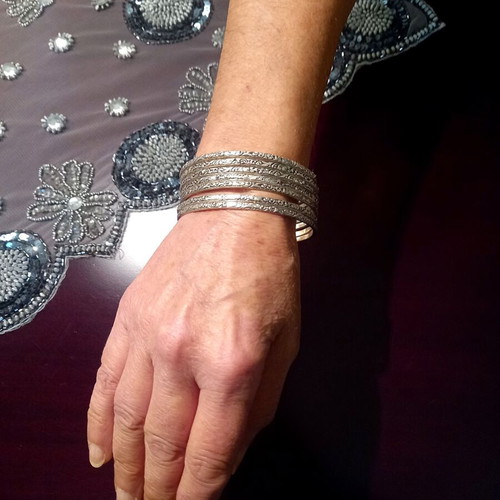 Vintage alpaca bracelet in like new condition, silver color