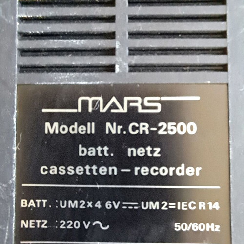 Mars CR-2500 cassette player used for repair