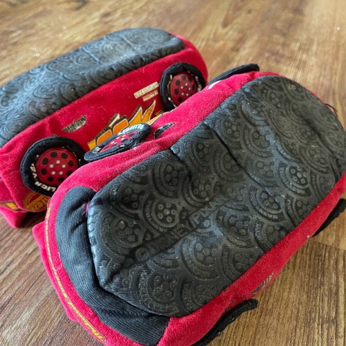 Macqueen kids slippers size 33 used with scuffs