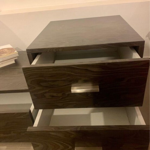 Drawer unit with three drawers like new, dark gray color
