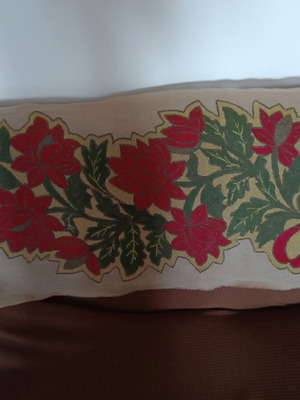 Cross Stitch Table Runner with Gold Background new
