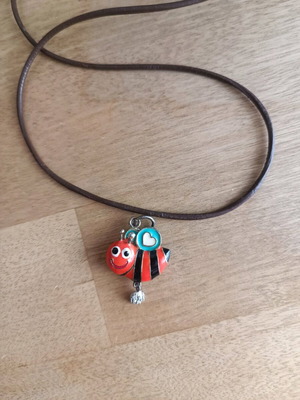 Children's pendant silver 925 and leather strap like new