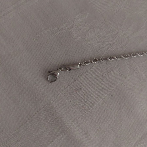 Bracelet made of stainless steel like new, silver color, 17+5 cm