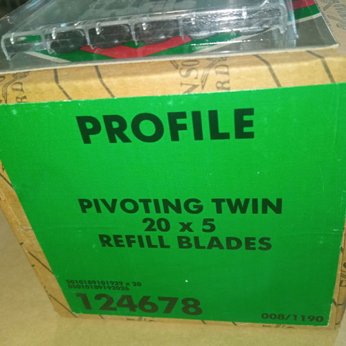 Wilkinson Sword Profile Twin Refill Blades pack of 20, new
