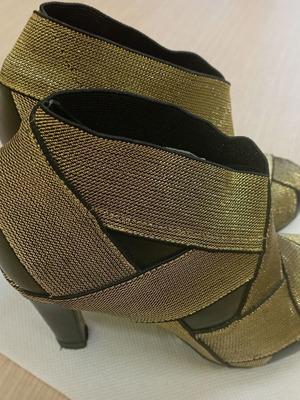 United Nude ankle boots used, size 38, black and gold
