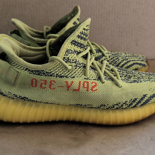 Adidas Yeezy Boost 350 V2 Semi Frozen Yellow sneakers size 43 used