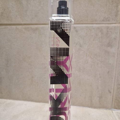 DKNY Women perfume like new, authentic