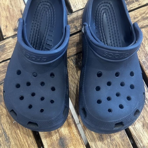 Crocs shoes size 37, blue