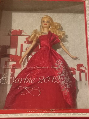 Barbie doll 2012 collectible new in box