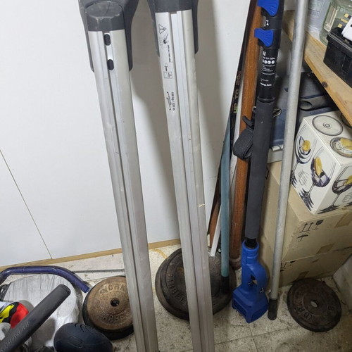Mercedes-Benz OEM Roof Bars and Bike Carrier like new