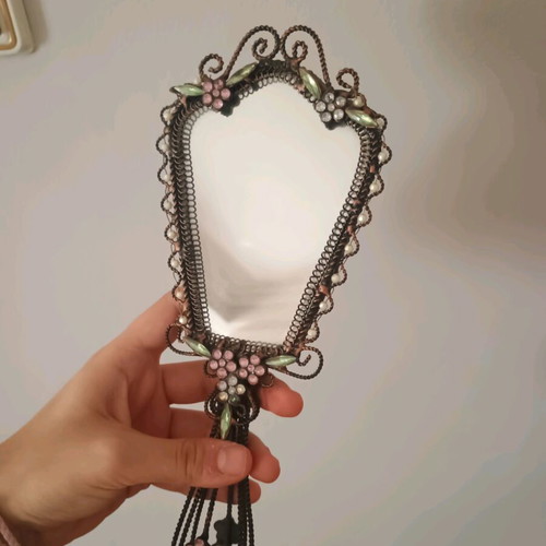 Mirror used, old and beautiful piece