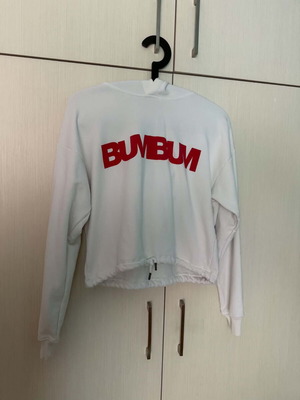 Number Crop Sweatshirt like new, size M, white