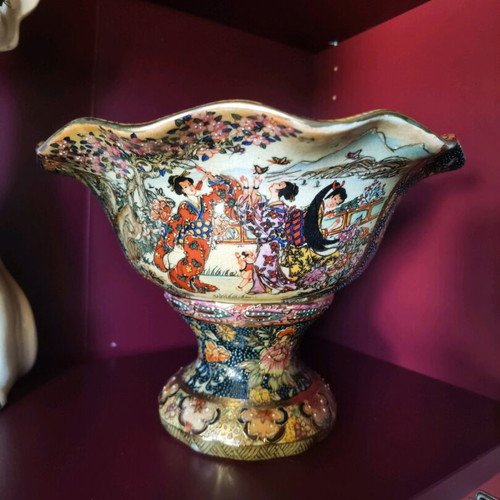 Satsuma handmade in excellent condition