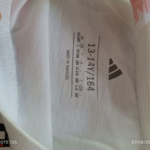 Adidas t-shirt like new, size 164 cm, white