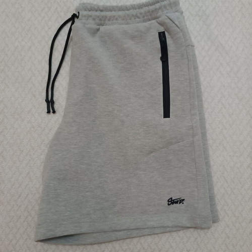 Stwd shorts like new, grey, size L by Pull & Bear