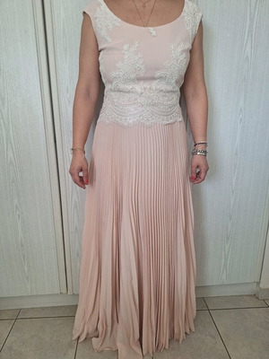 Long formal pleated dress Access like new