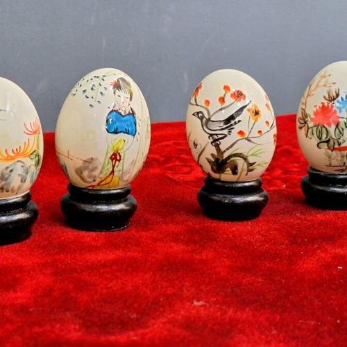 Decorative eggs hand-painted like new, Asian origin