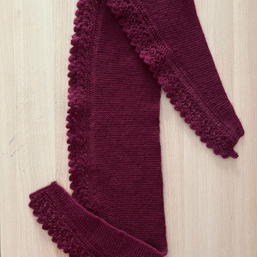 Hand-Knit Burgundy Lace Shawlette new