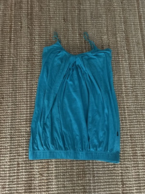 Wesc Turquoise Strap Top like new, size S