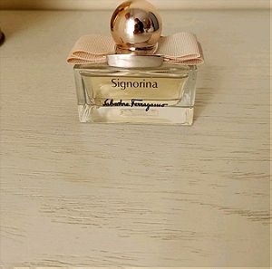 Άρωμα Signorina Eleganza Eau de Parfum από Salvatore Ferragamo στα 30ml