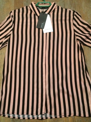 *NEW* STRADIVARIUS ΠΟΥΚΑΜΙΣΟ - SIZE S