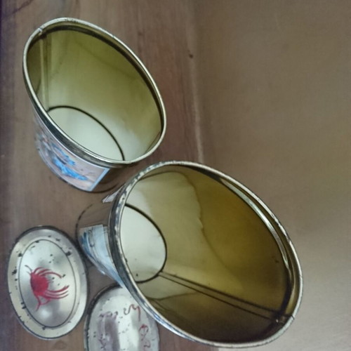 Tin boxes used with classic European images