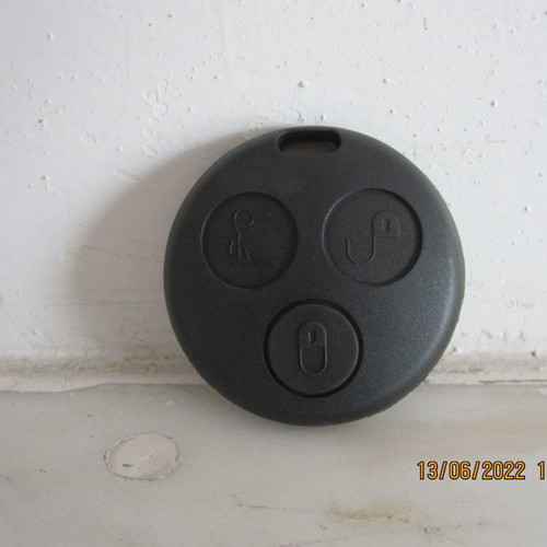 Key shell for Smart 450 '98-'06 in excellent condition
