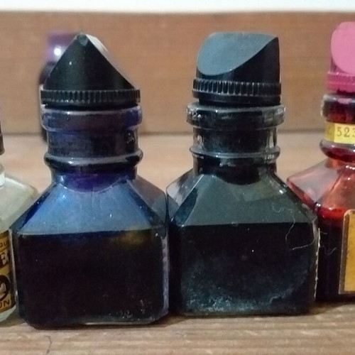 Pelikan collectible ink bottles used, set