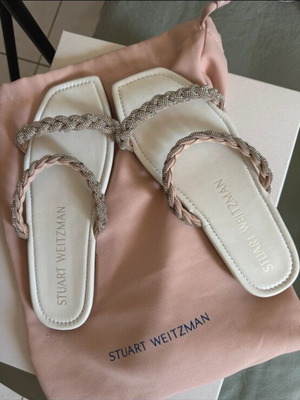 Stuart Weitzman white slippers like new, size 37.5