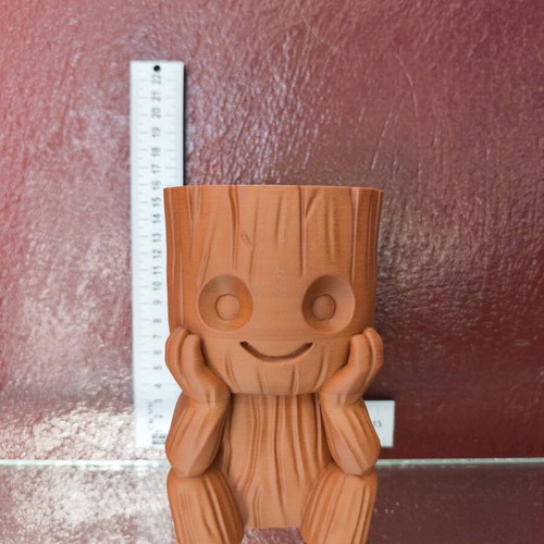 3D Groot planter, brown, 16 cm