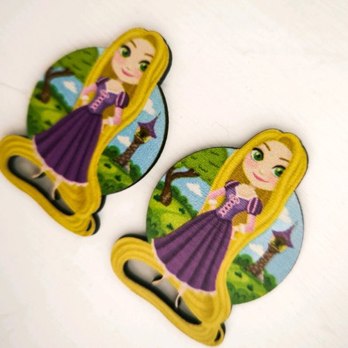 Rapunzel Disney wooden earrings new, multicolored