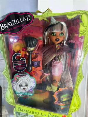 Bratzillaz Sashabella doll new condition