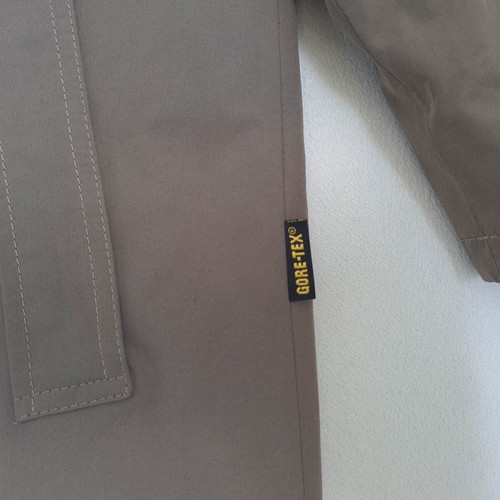 Pierre Cardin Gore-Tex men's jacket size 50 / L like new beige