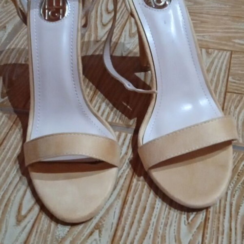 Luigi sandals new No 38 camel