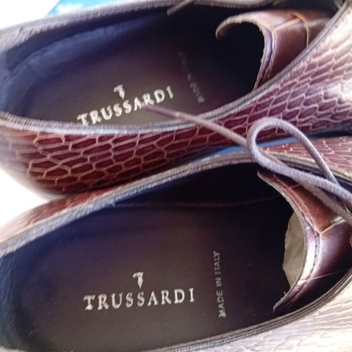 Valentino men's shoes scarps like new size 40.5