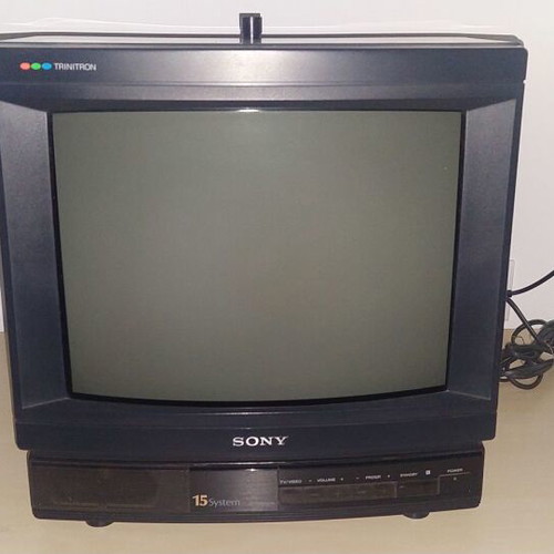 Sony Trinitron 15 System Vintage CRT TV 14 Inch Like New