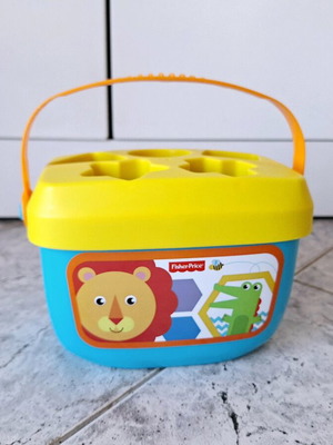 Fisher Price Baby's First Blocks like new, activity cube with blocks