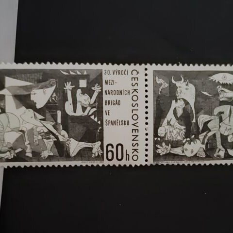 Czechoslovakia 1966 Guernica Picasso Stamp Duo like new