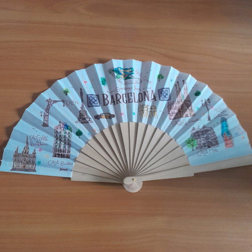 Fan with Barcelona designs like new