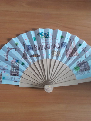Fan with Barcelona designs like new