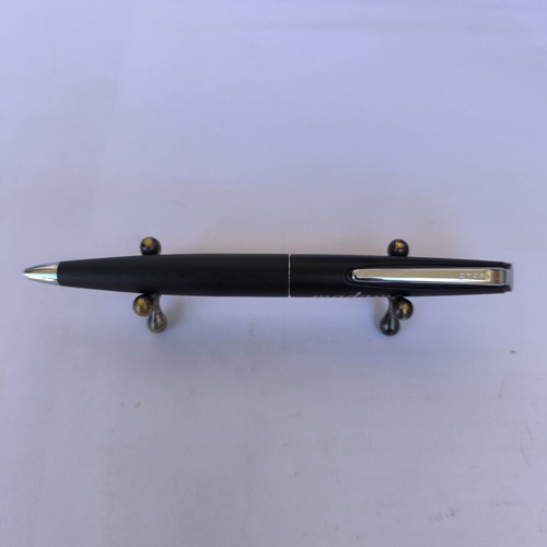 Cross ATX pen Madame Figaro like new, black