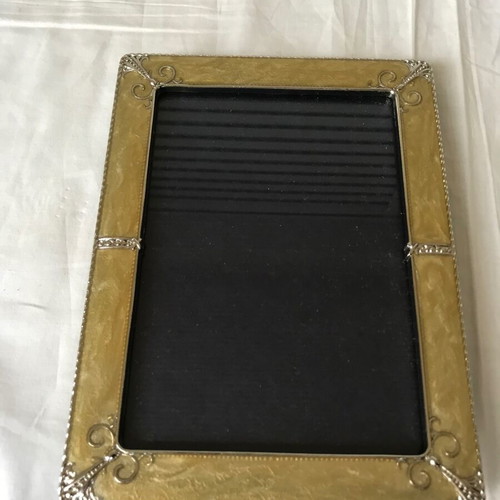 Picture frame used, approximately 15.5 x 20 cm
