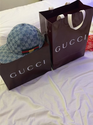 Gucci Palace Hat size M like new