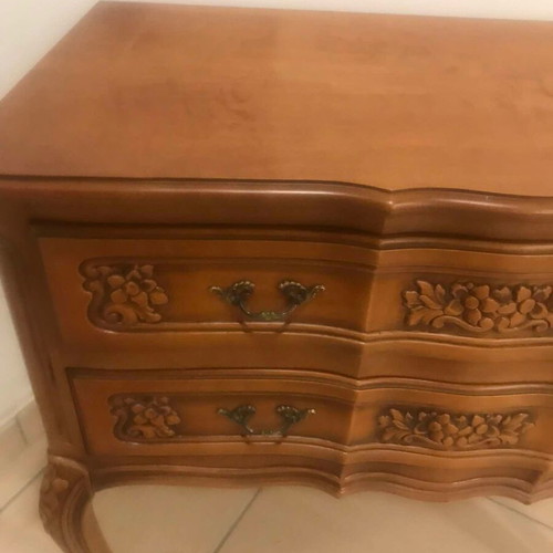 Wooden console made of beech new, dimensions 73x40x67 cm, walnut color
