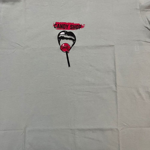 Men's Lobster t-shirt like new, size Small, 100% cotton